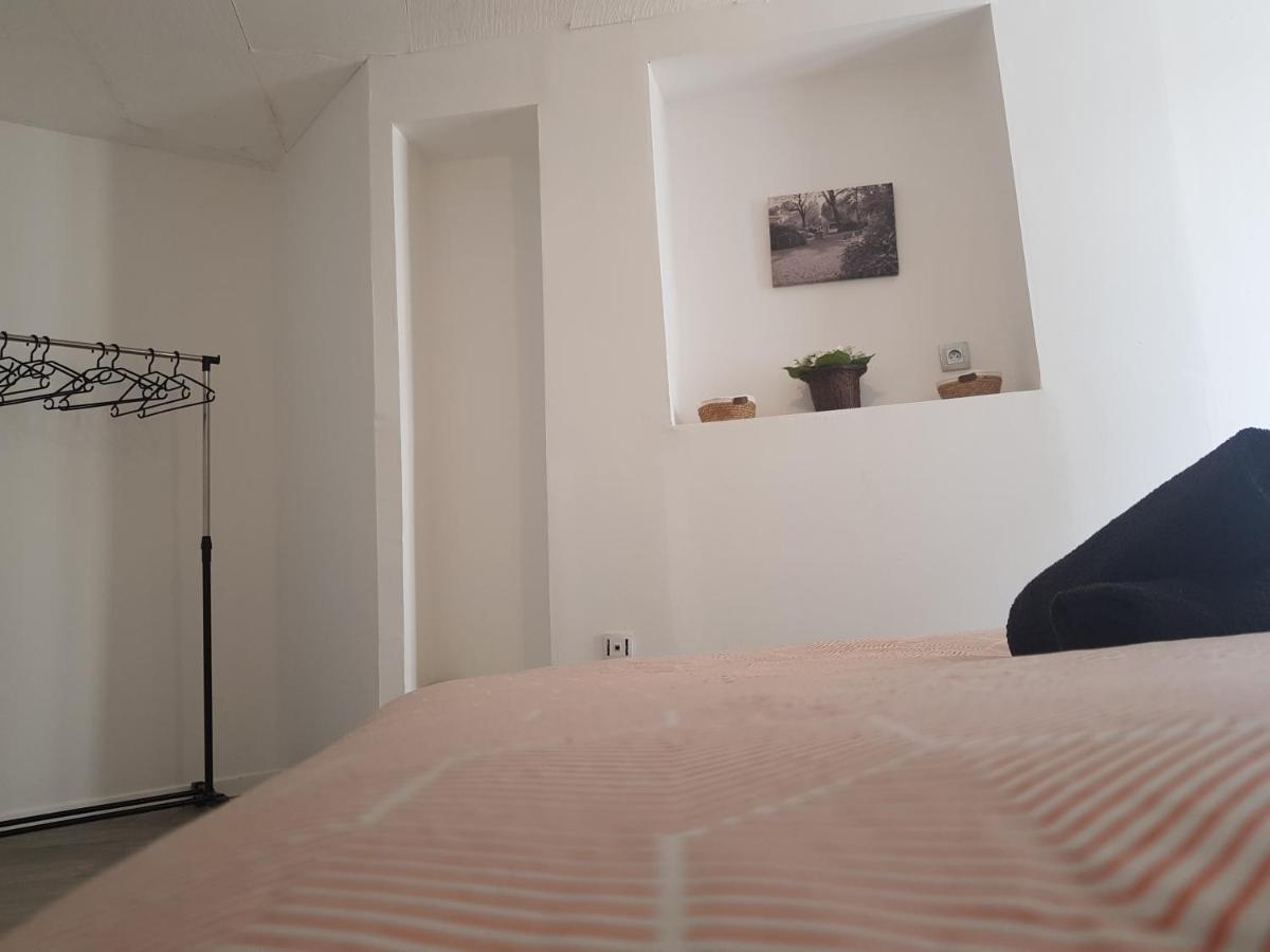 Appartement Numero 1 Diamant Saint-Junien Bagian luar foto