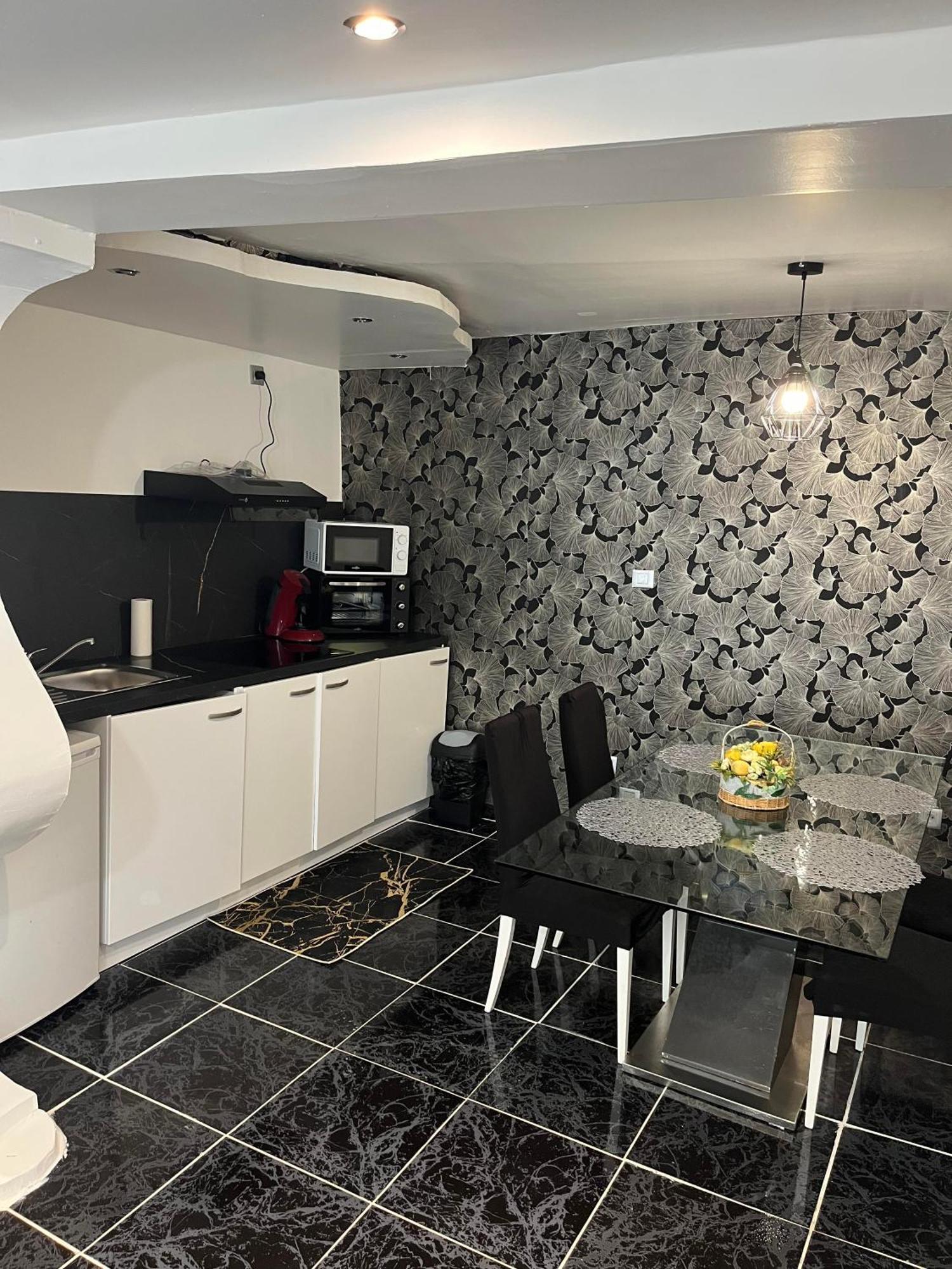 Appartement Numero 1 Diamant Saint-Junien Bagian luar foto